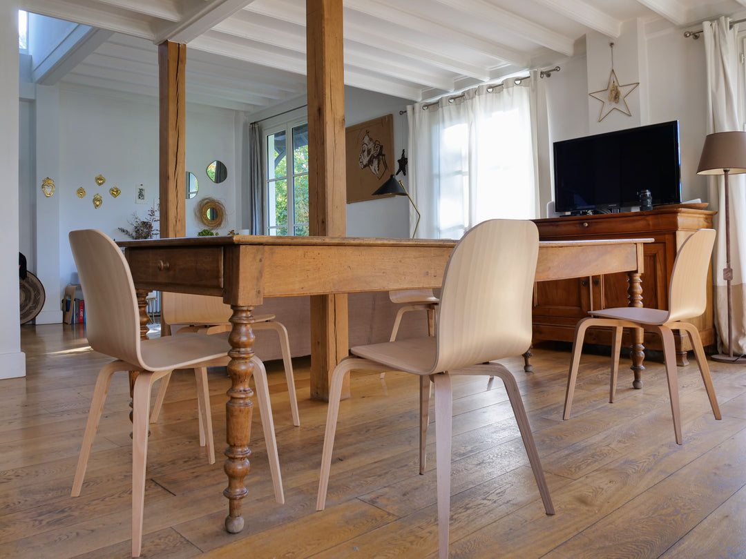 The CL10b chair - Natural beech