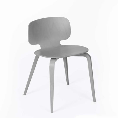 chaise en bois grise 