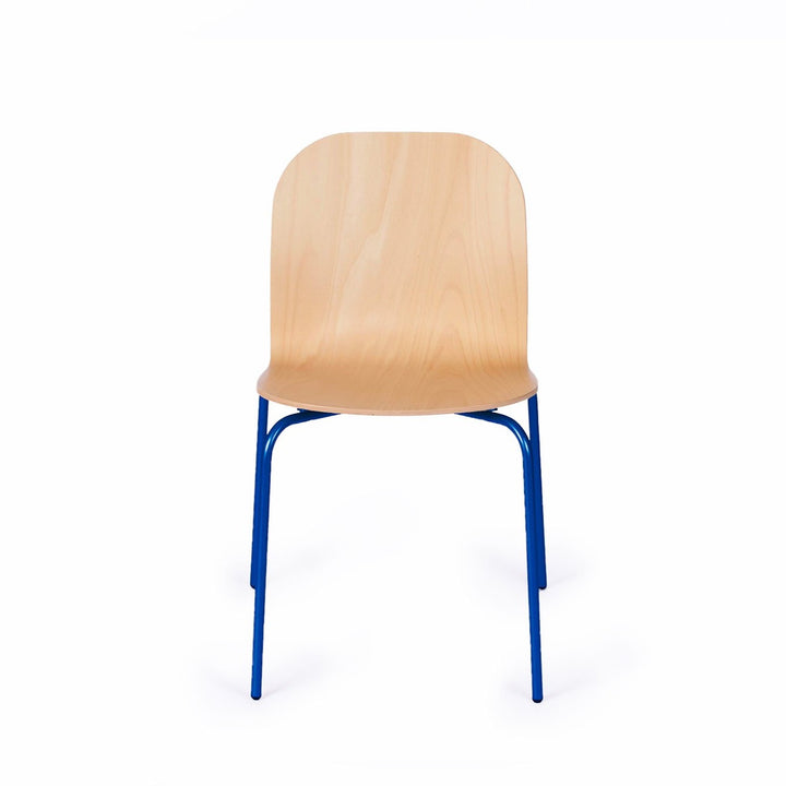 chaise avec pied bleu