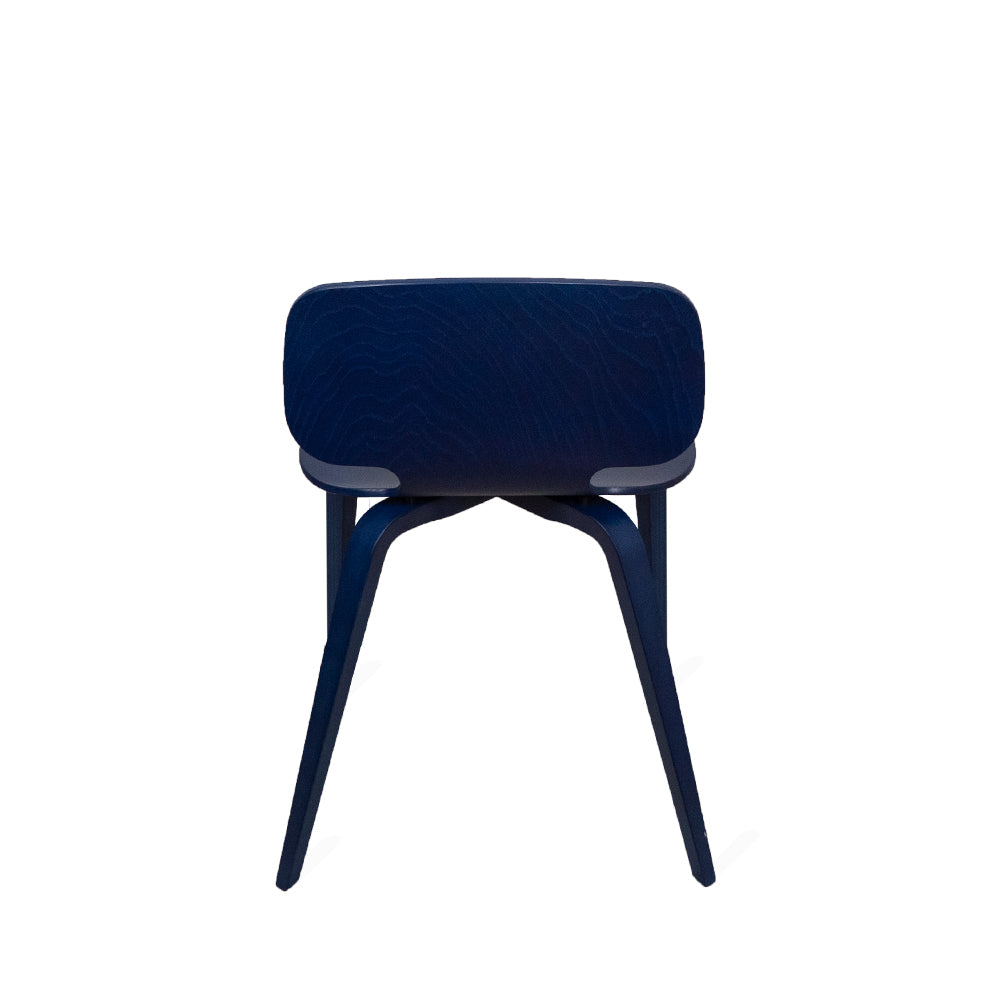 Chaise design bleu