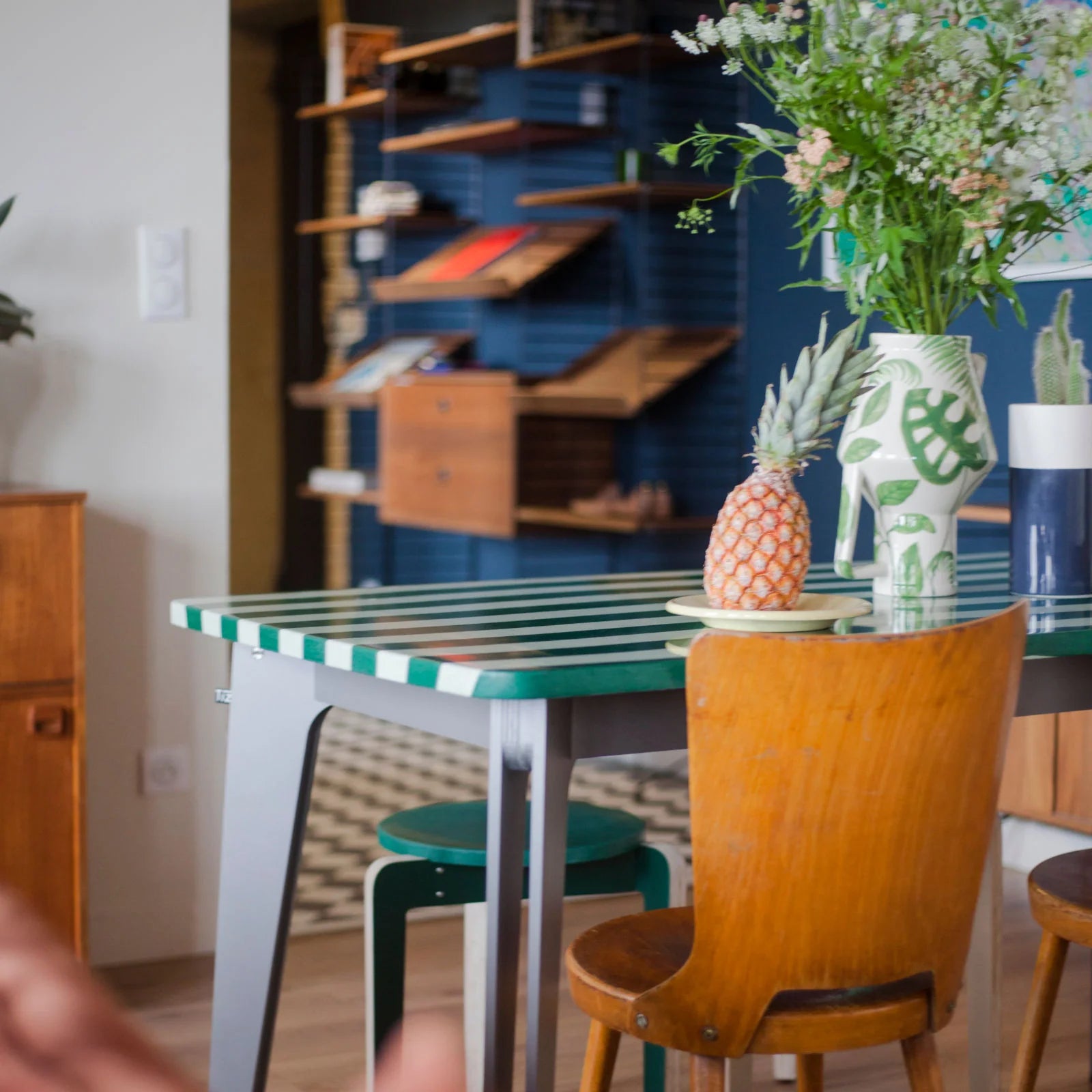Table brotteaux design