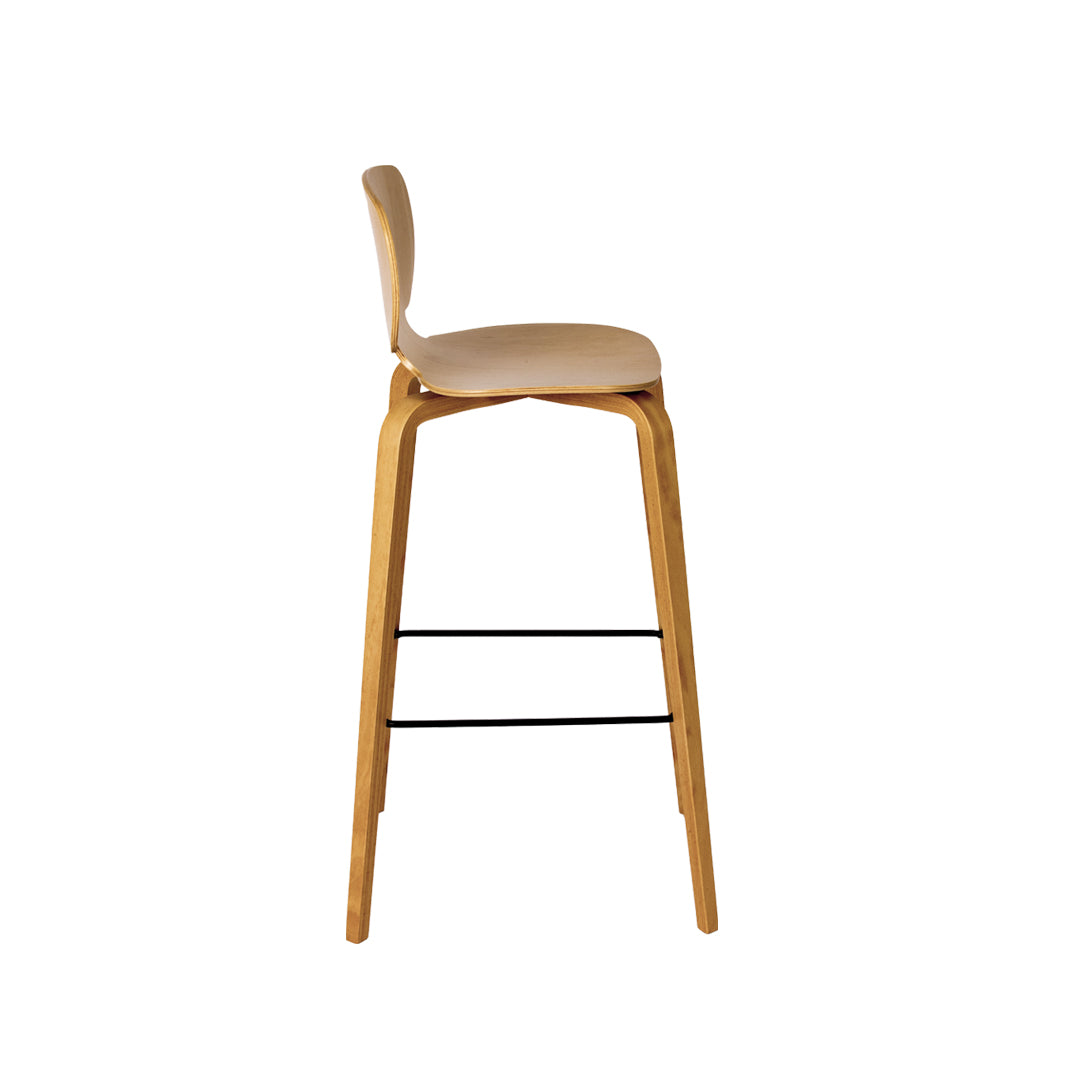 chaise de bar en hêtre vernis teinté