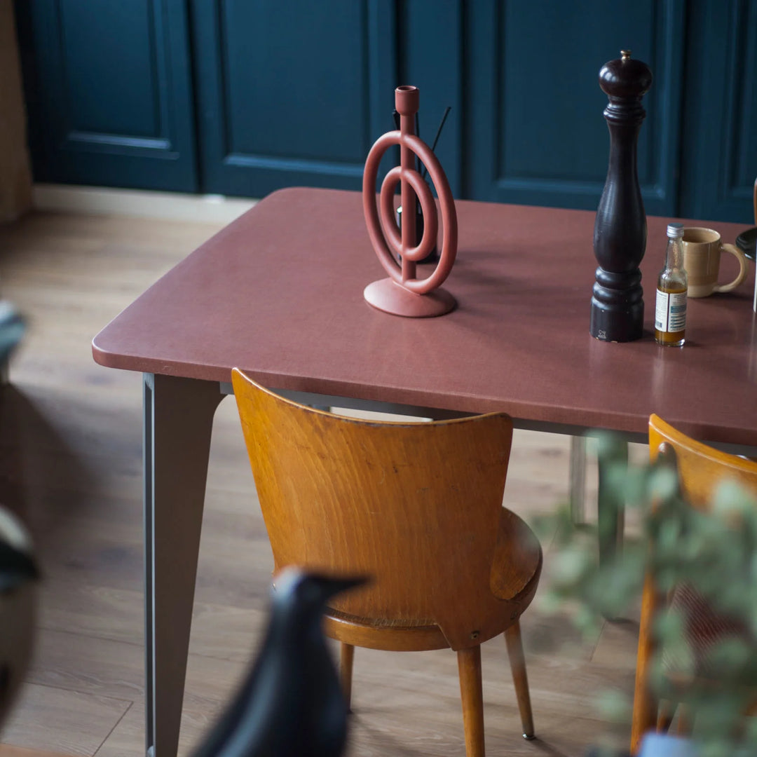 Table brotteaux design